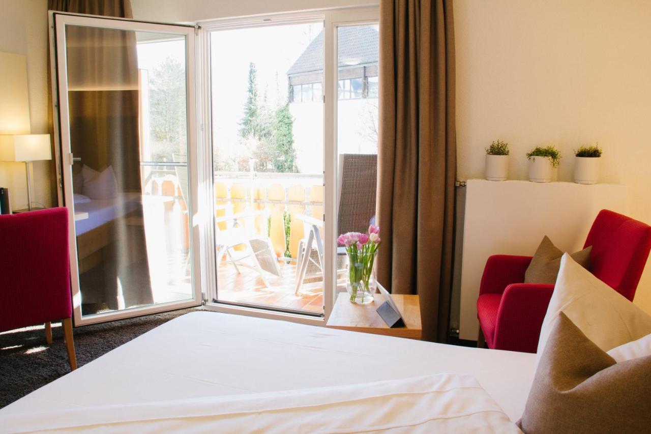 Hotel-Restaurant Sennhuette Im Herzen Des Suedschwarzwalds Kleines Wiesental Dış mekan fotoğraf