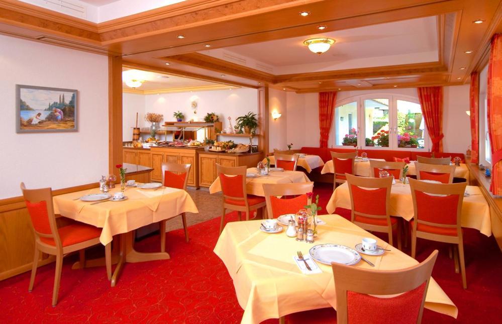 Hotel-Restaurant Sennhuette Im Herzen Des Suedschwarzwalds Kleines Wiesental Dış mekan fotoğraf