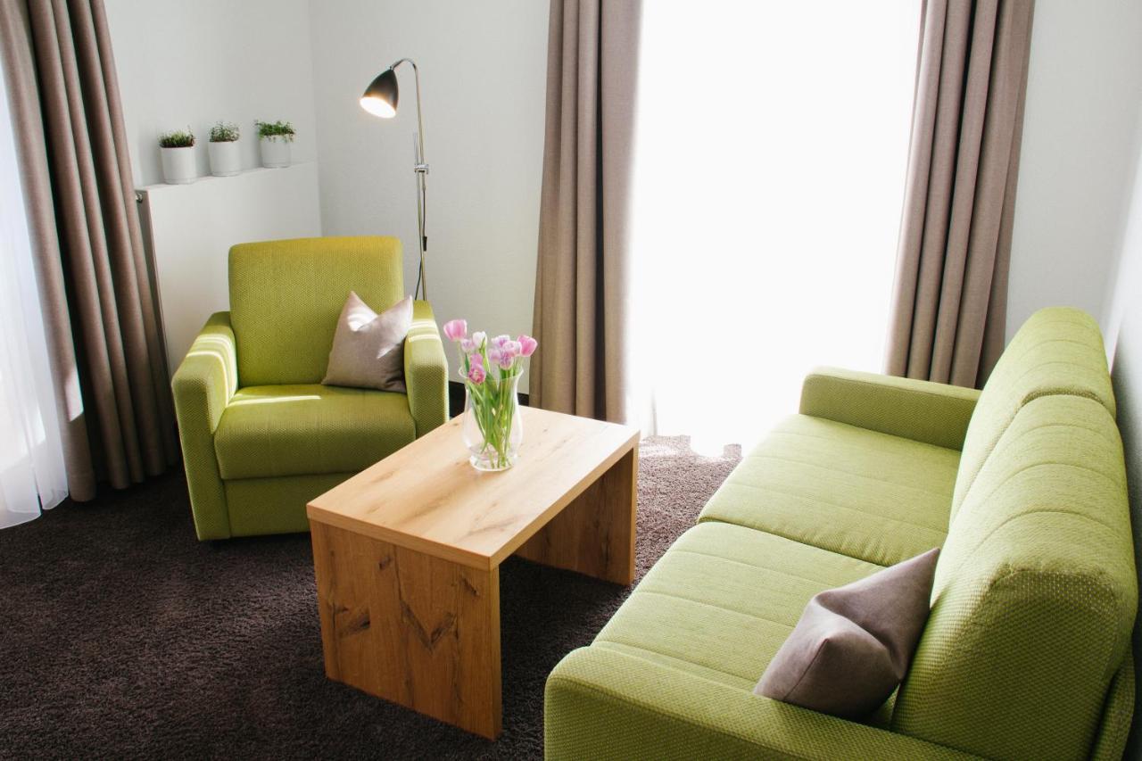 Hotel-Restaurant Sennhuette Im Herzen Des Suedschwarzwalds Kleines Wiesental Dış mekan fotoğraf